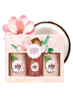 FRUITS & PASSION BODYCARE TRIO PINK COCONUT - BNIB